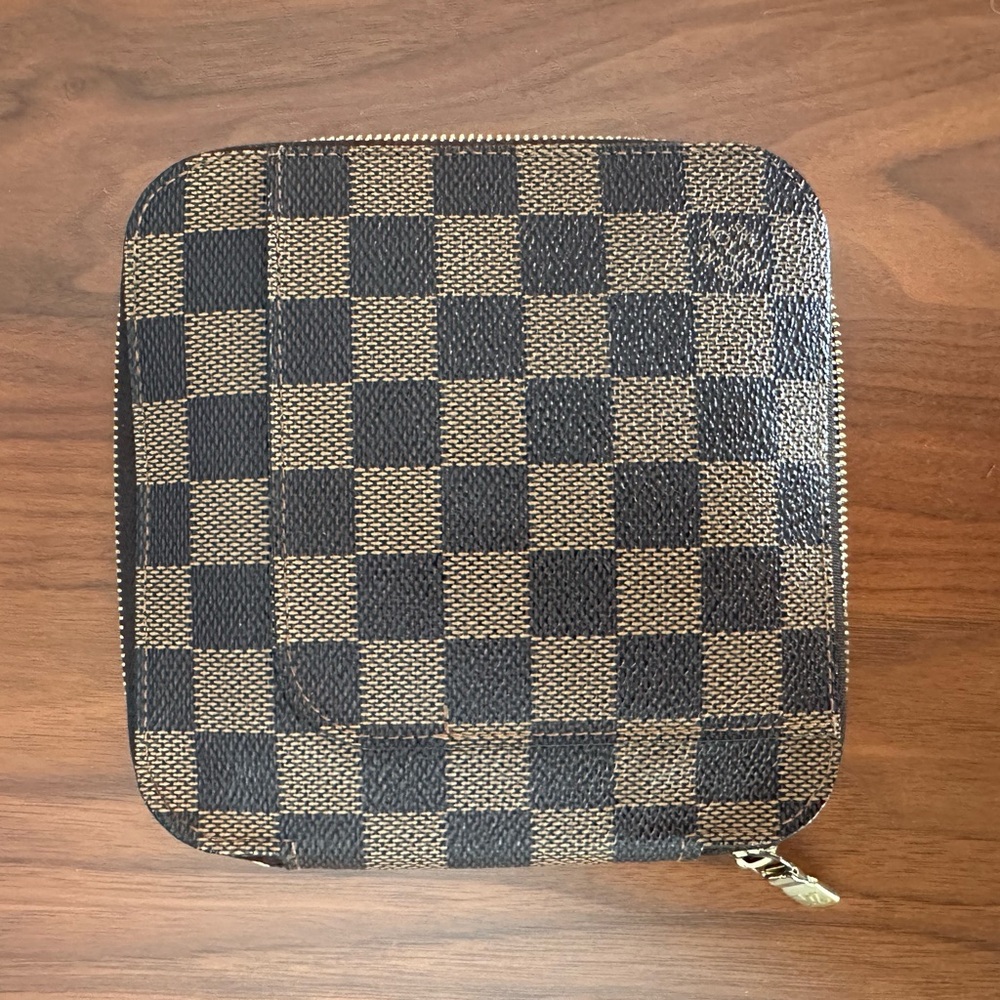 Louis Vuitton Damier Ebene Olav Organizer Wallet